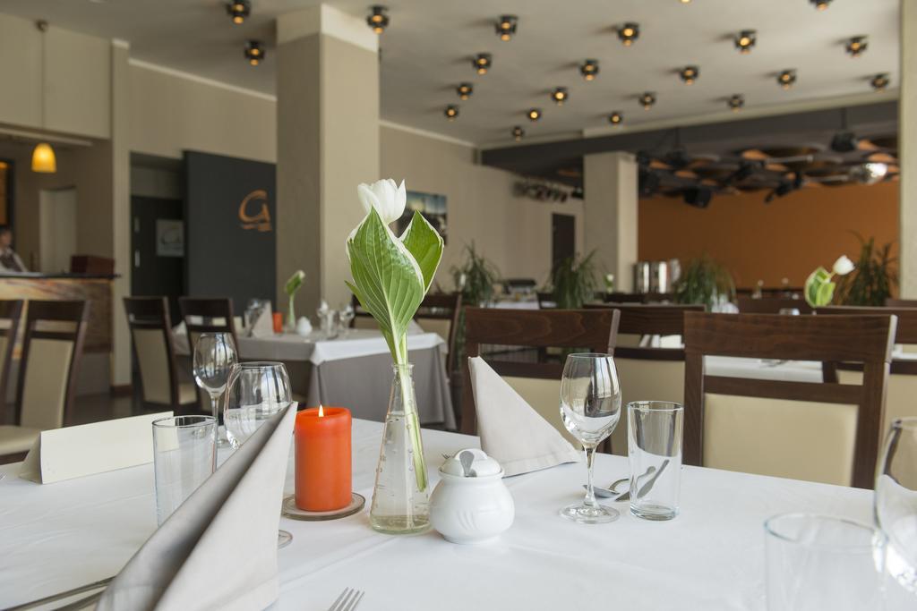Hotel Gorzow 고르주프비엘코폴스키 외부 사진