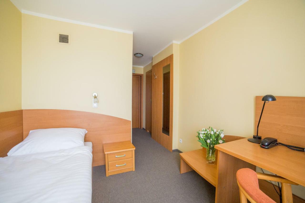 Hotel Gorzow 고르주프비엘코폴스키 외부 사진