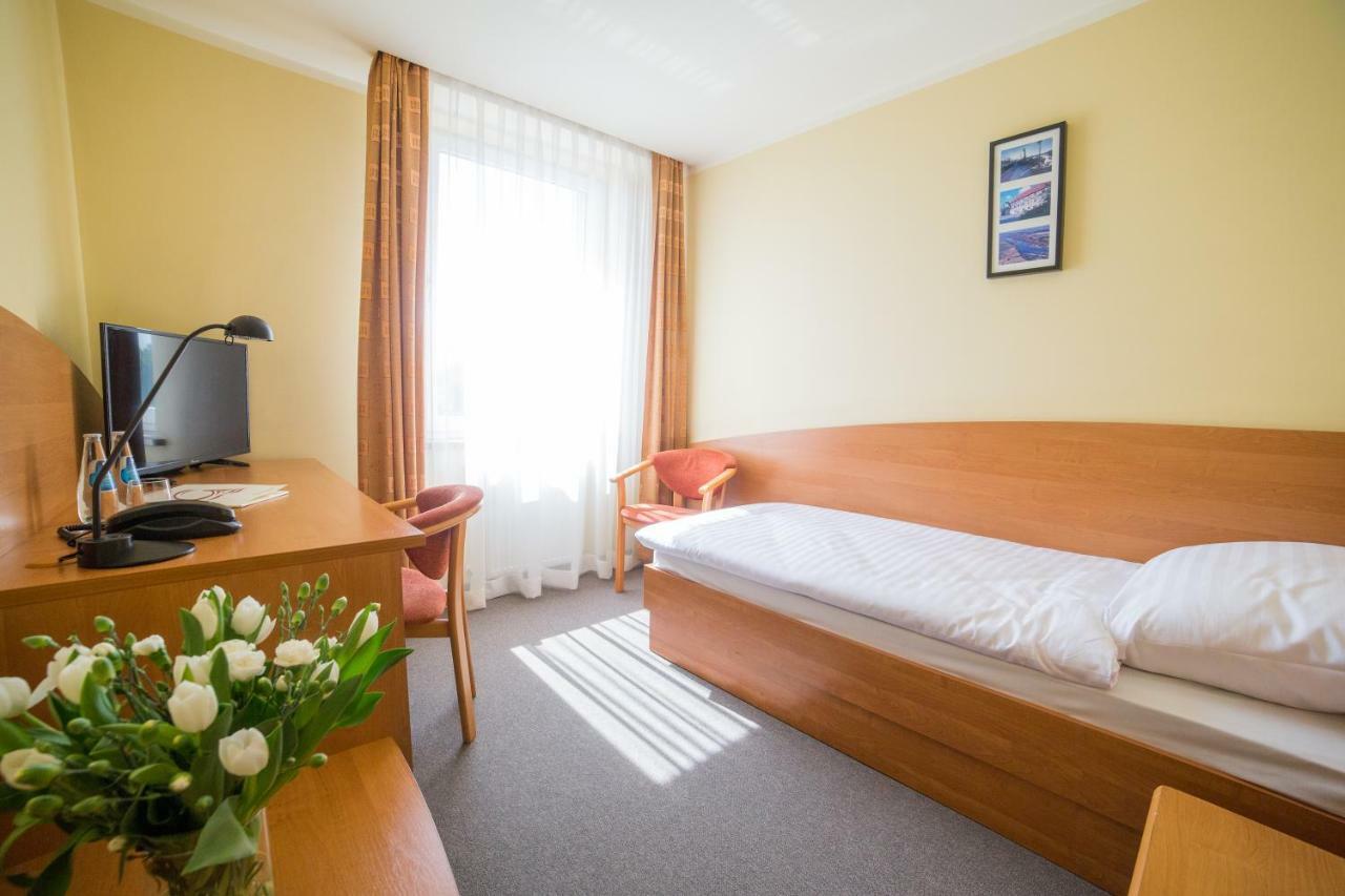 Hotel Gorzow 고르주프비엘코폴스키 외부 사진