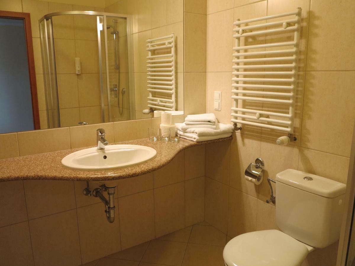 Hotel Gorzow 고르주프비엘코폴스키 외부 사진