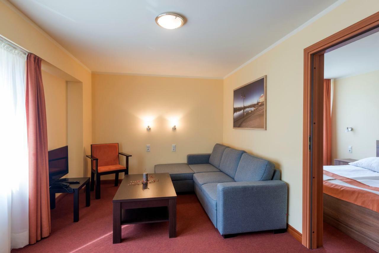 Hotel Gorzow 고르주프비엘코폴스키 외부 사진